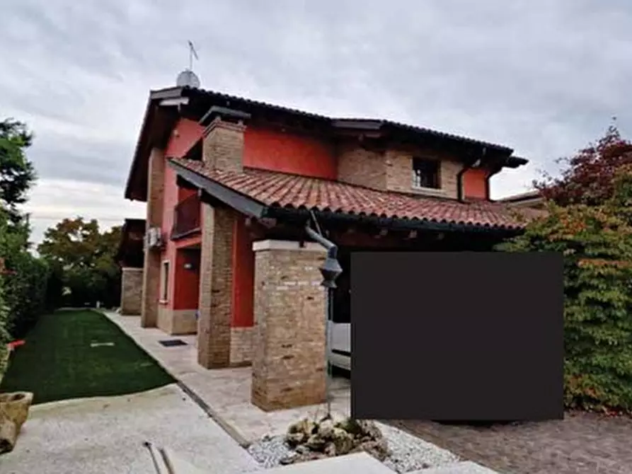 Immagine 4 di Casa indipendente in vendita  in Via Balegante, 5 a Riese Pio x