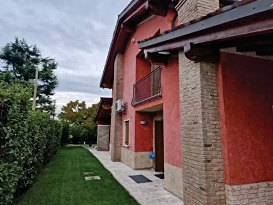 Immagine 5 di Casa indipendente in vendita  in Via Balegante, 5 a Riese Pio x