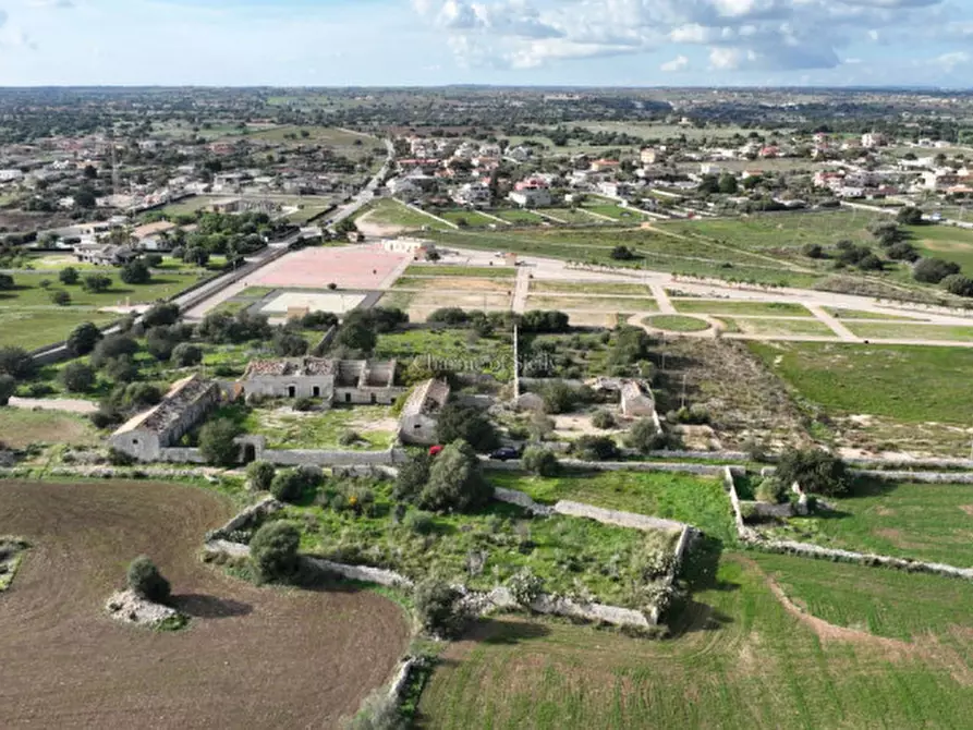 Immagine 15 di Casa indipendente in vendita  a Rosolini