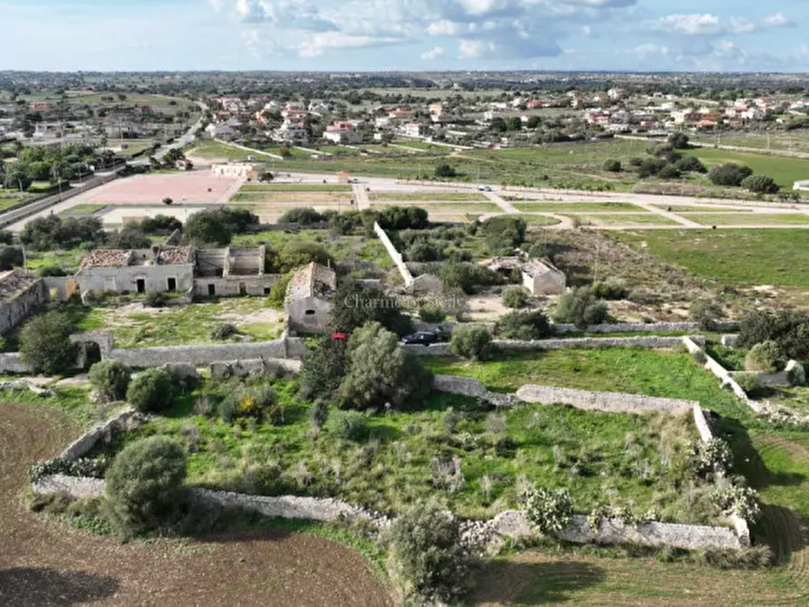 Immagine 19 di Casa indipendente in vendita  a Rosolini