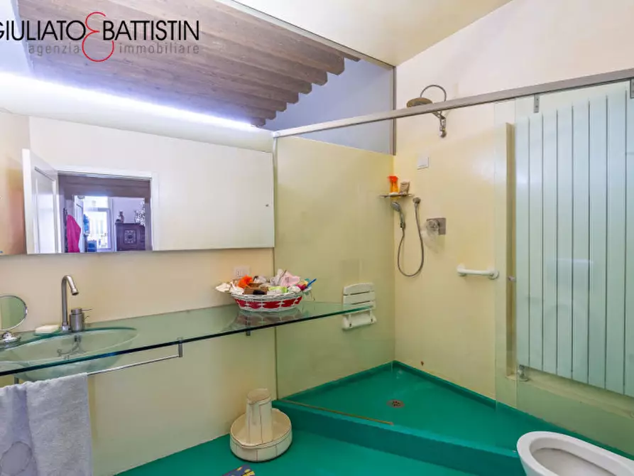 Immagine 12 di Appartamento in vendita  in Corso Andrea Palladio a Vicenza