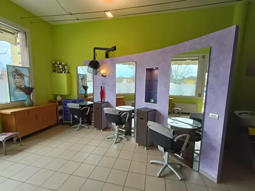 Immagine 4 di Negozio in affitto  in Via Monsignor Giovanni Fortin a Padova