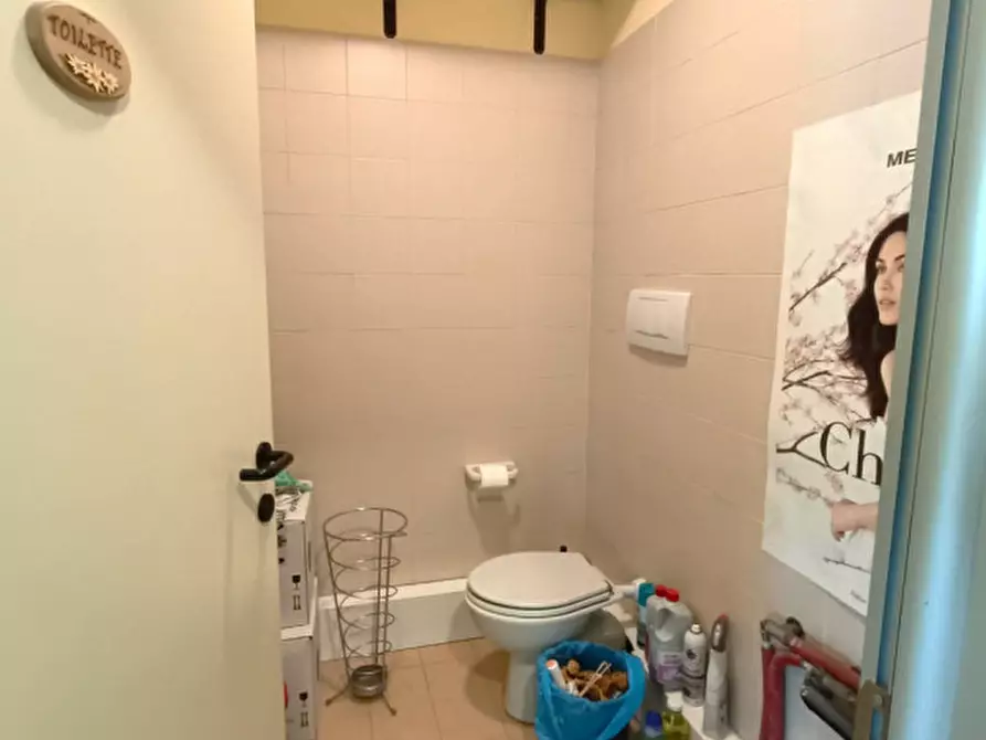 Immagine 7 di Negozio in affitto  in Via Monsignor Giovanni Fortin a Padova