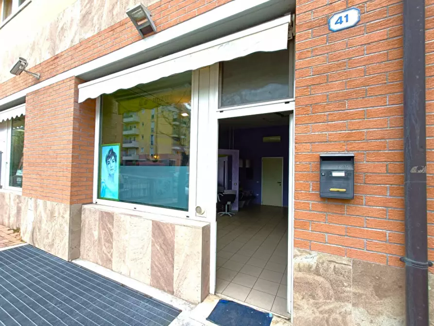 Immagine 9 di Negozio in affitto  in Via Monsignor Giovanni Fortin a Padova