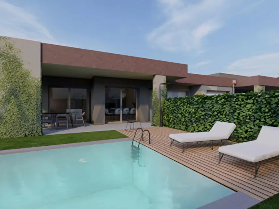 Immagine 1 di Villa in vendita  in Via Campagnola a Bedizzole