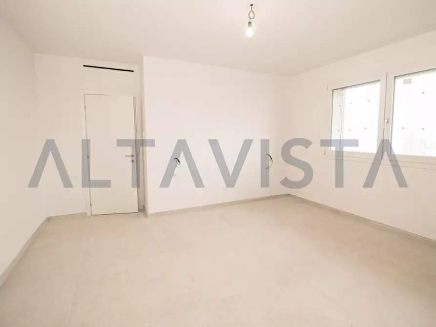 Immagine 15 di Villa in vendita  in Via Campagnola a Bedizzole