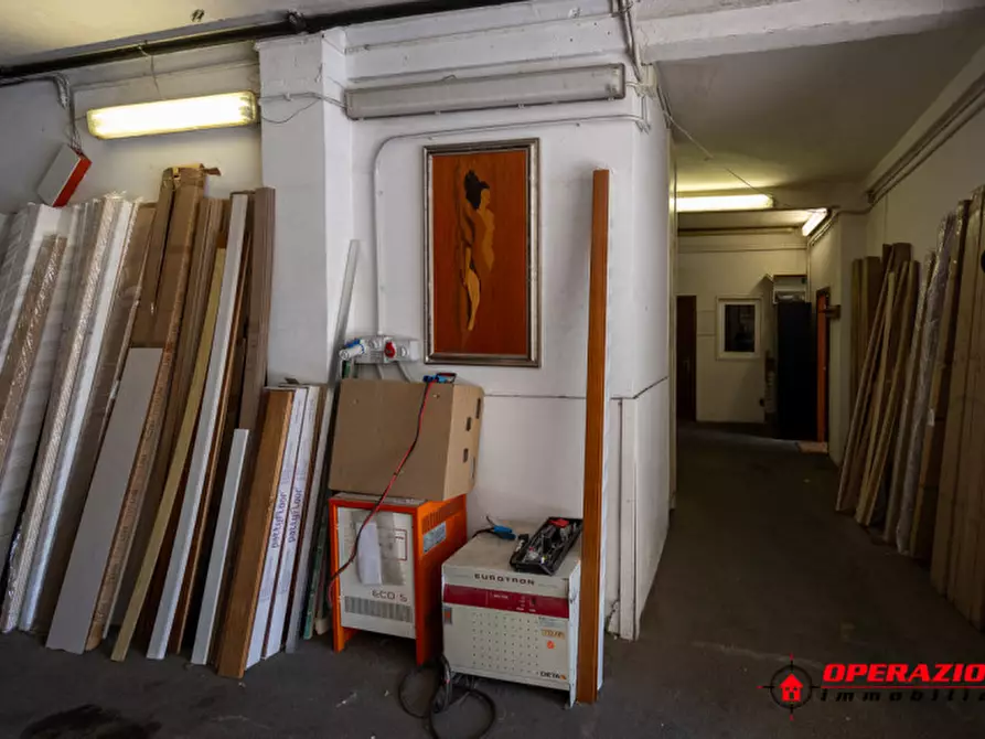 Immagine 17 di Negozio in affitto  in via pieve ligure a Roma