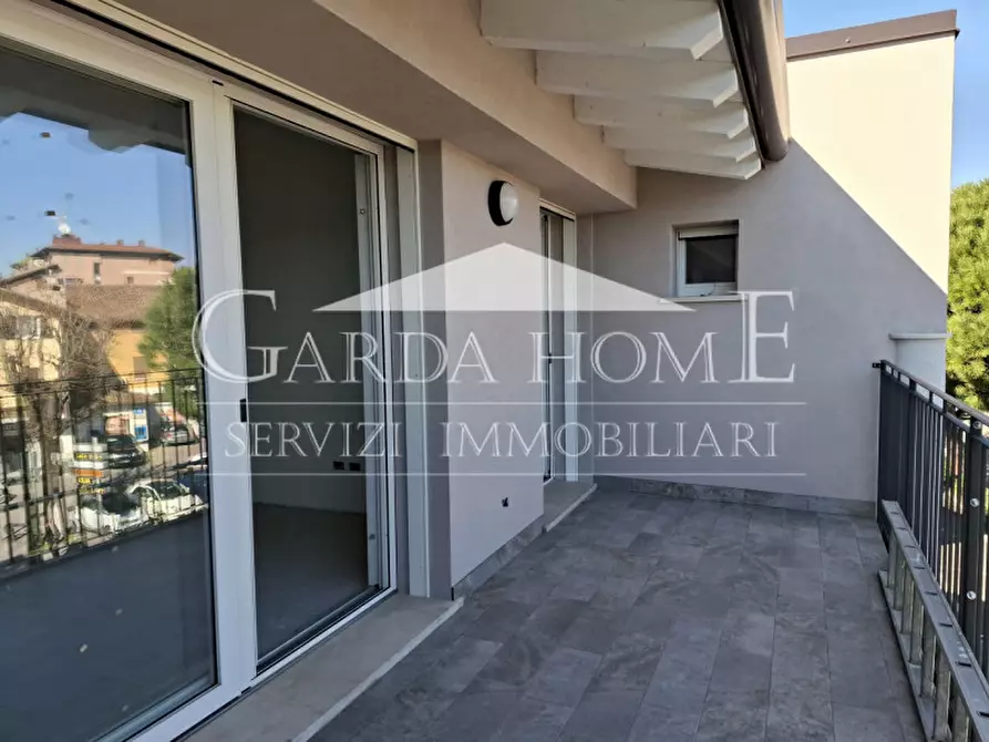 Immagine 20 di Appartamento in vendita  in Via Lecco a Desenzano Del Garda