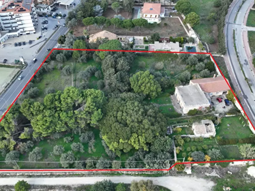 Immagine 34 di Villa in vendita  a Modica