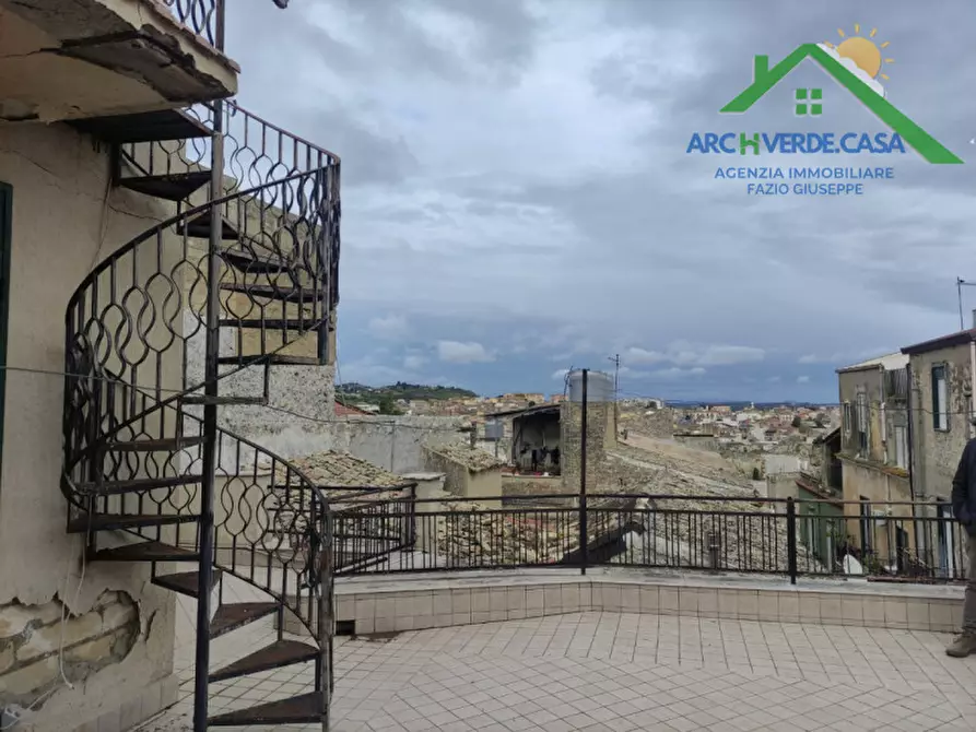 Immagine 3 di Appartamento in vendita  a Canicattì