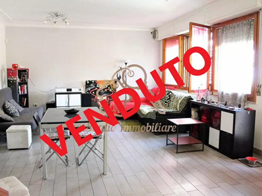 Immagine 1 di Appartamento in vendita  in Via Calderon de la Barca, 53 a Roma