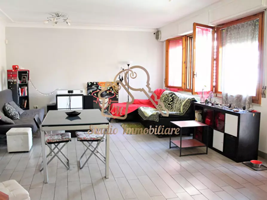 Immagine 2 di Appartamento in vendita  in Via Calderon de la Barca, 53 a Roma