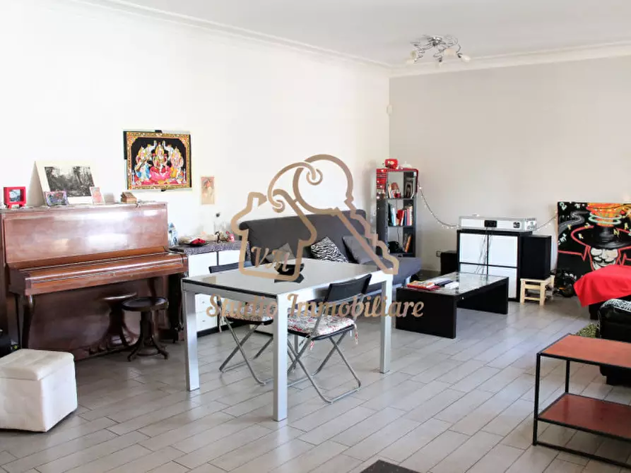 Immagine 3 di Appartamento in vendita  in Via Calderon de la Barca, 53 a Roma