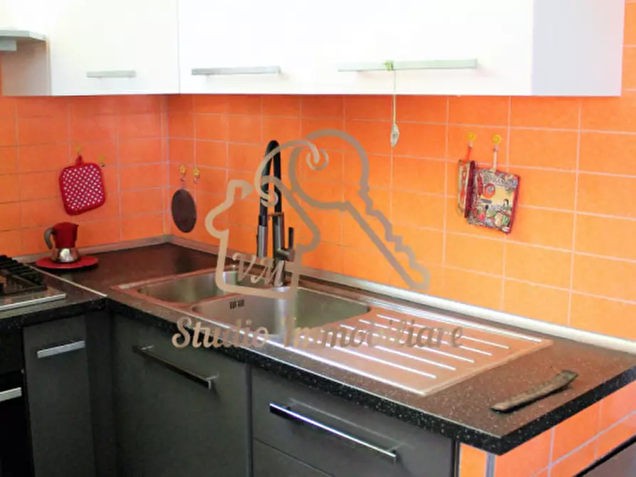 Immagine 8 di Appartamento in vendita  in Via Calderon de la Barca, 53 a Roma