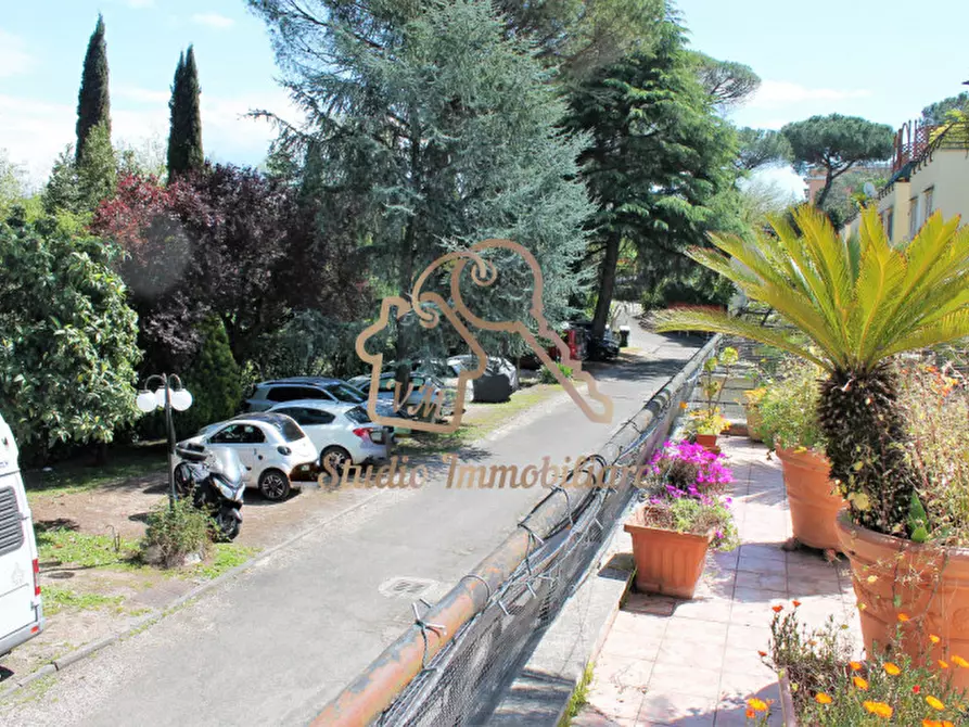 Immagine 14 di Appartamento in vendita  in Via Calderon de la Barca, 53 a Roma