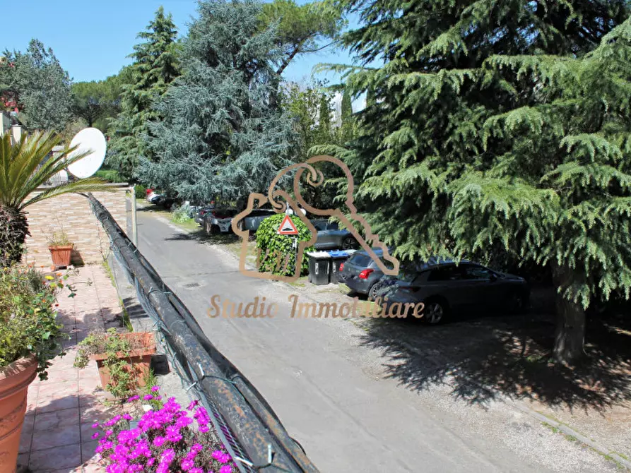 Immagine 15 di Appartamento in vendita  in Via Calderon de la Barca, 53 a Roma