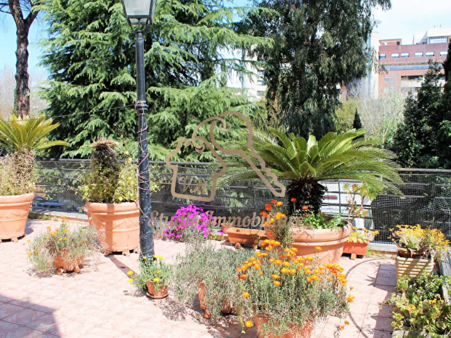 Immagine 18 di Appartamento in vendita  in Via Calderon de la Barca, 53 a Roma