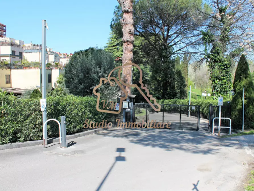 Immagine 42 di Appartamento in vendita  in Via Calderon de la Barca, 53 a Roma