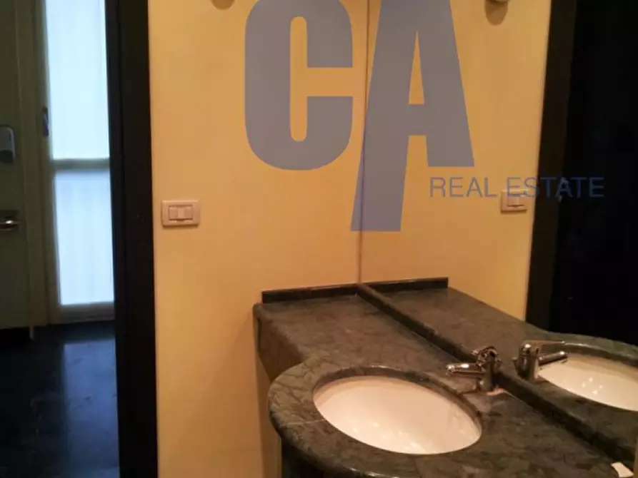 Immagine 6 di Ufficio in affitto  in VIA SENATO a Milano