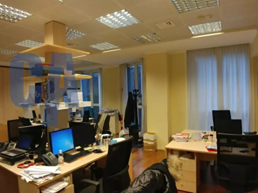 Immagine 20 di Ufficio in affitto  in VIA SENATO a Milano
