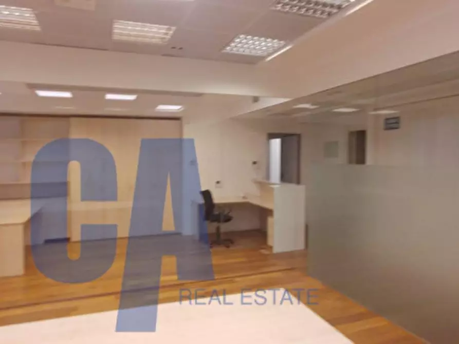 Immagine 8 di Ufficio in affitto  in VIA SENATO a Milano