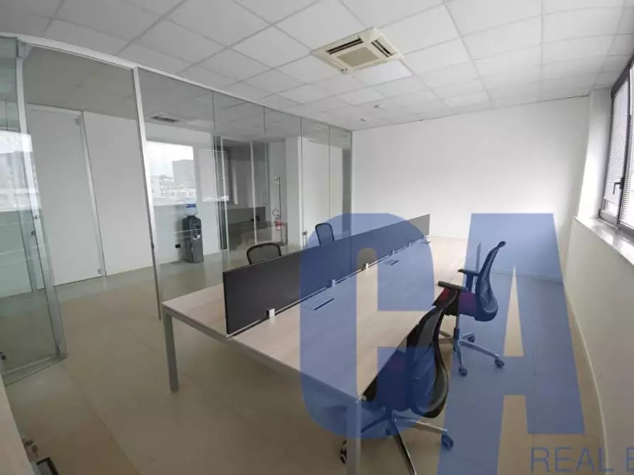 Immagine 3 di Ufficio in affitto  in VIA GROSIO a Milano