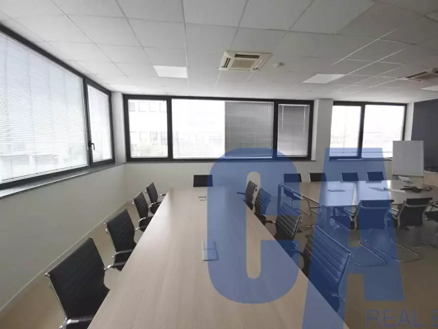 Immagine 6 di Ufficio in affitto  in VIA GROSIO a Milano