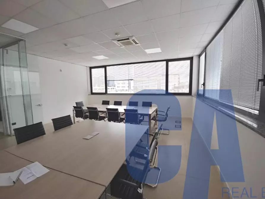 Immagine 8 di Ufficio in affitto  in VIA GROSIO a Milano