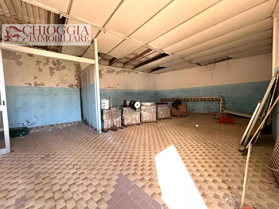 Immagine 9 di Capannone industriale in vendita  in Via Failer a Chioggia