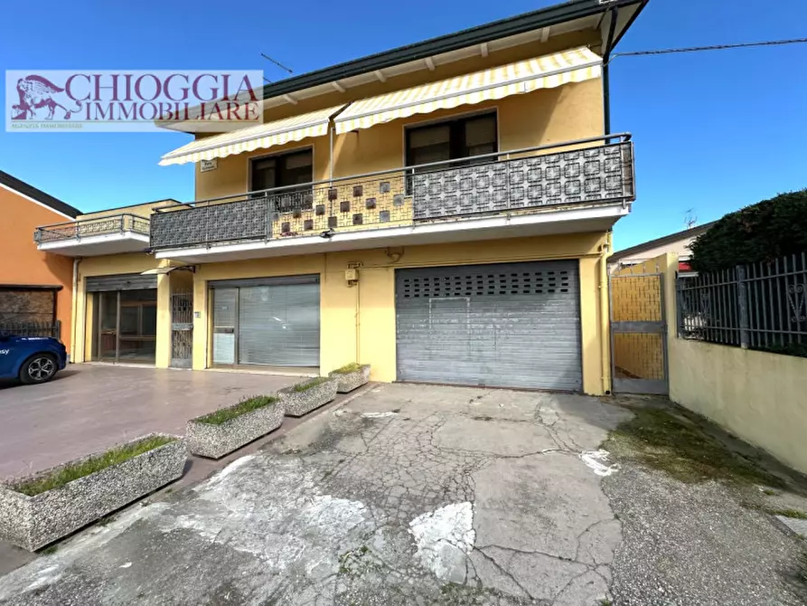 Immagine 2 di Casa indipendente in vendita  in Via Papa Giovanni XXIII a Chioggia