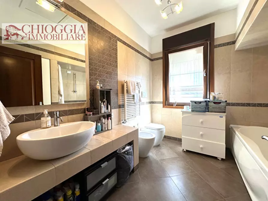 Immagine 15 di Casa indipendente in vendita  in Via Papa Giovanni XXIII a Chioggia