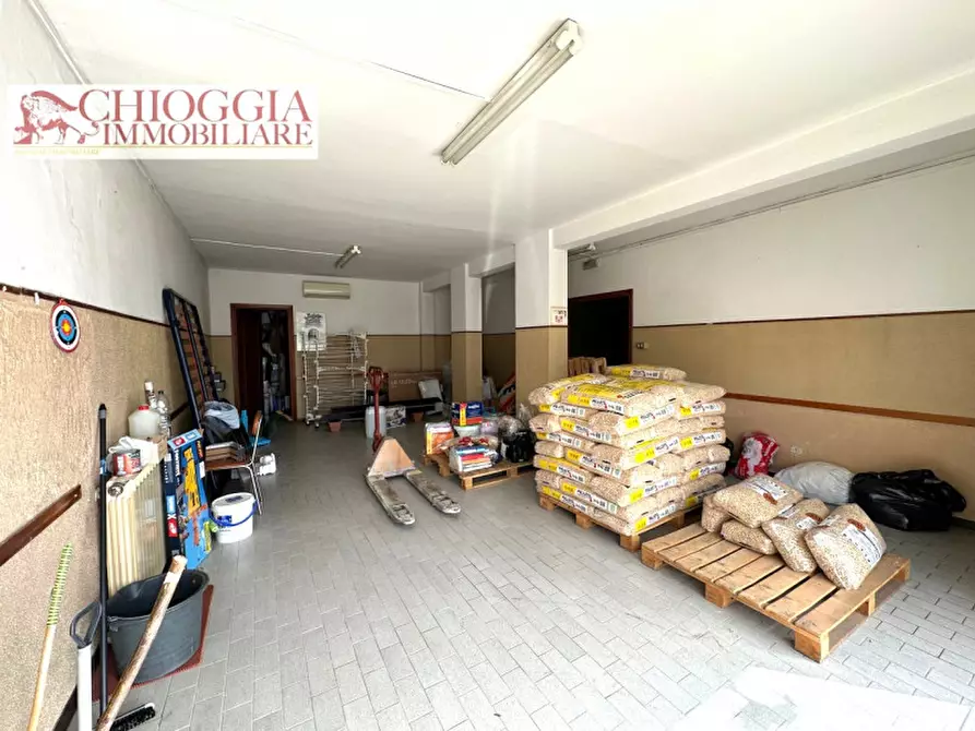 Immagine 24 di Casa indipendente in vendita  in Via Papa Giovanni XXIII a Chioggia
