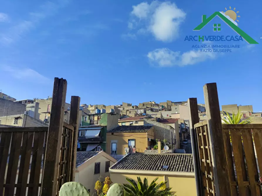 Immagine 4 di Casa indipendente in vendita  a Canicattì