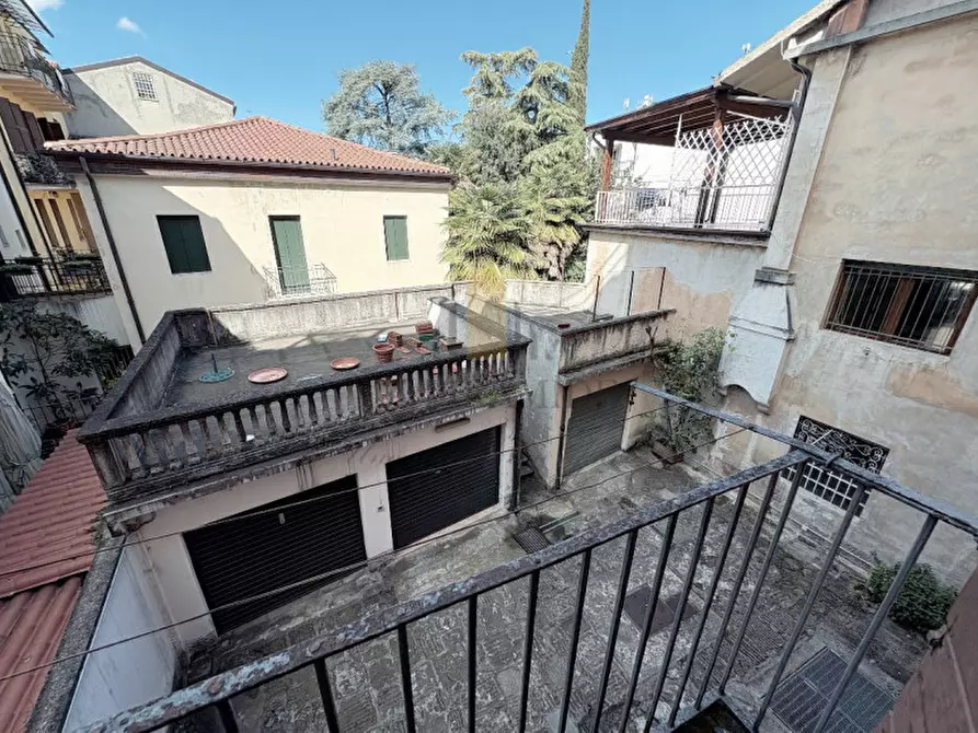 Immagine 19 di Appartamento in vendita  in PADOVA CENTRO STORICO RIF 291 a Padova