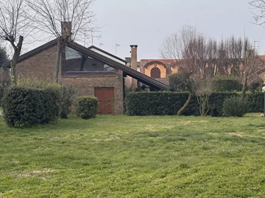 Immagine 16 di Villetta a schiera in vendita  in Porto Viro Via Colombo a Rosolina