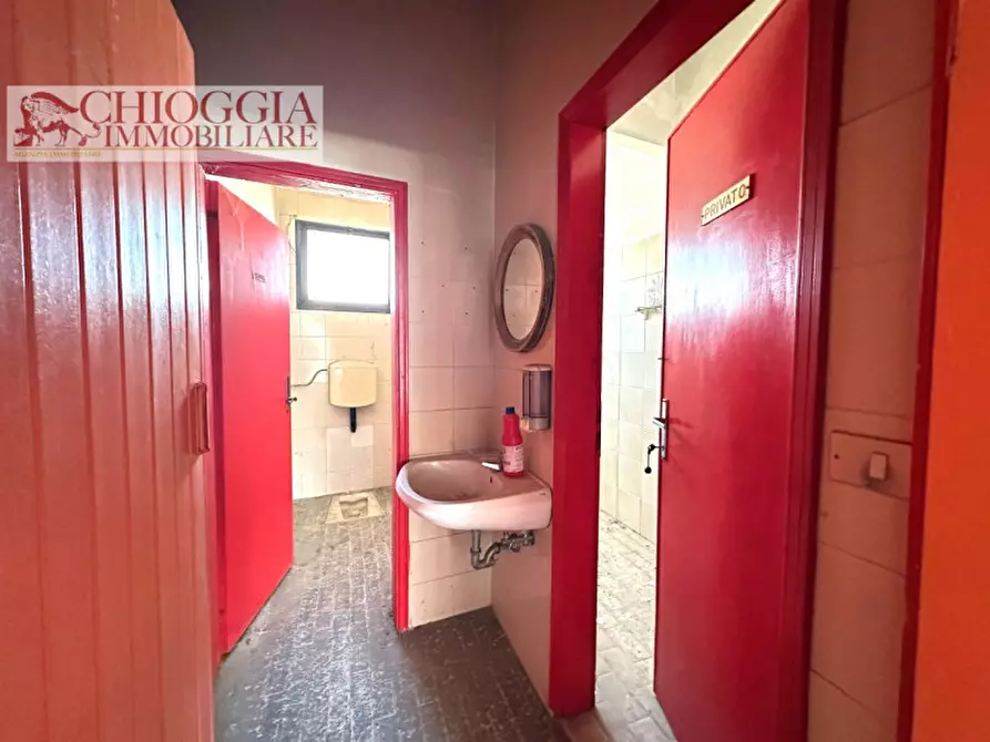 Immagine 10 di Magazzino in vendita  in Via Papa Giovanni XXIII a Chioggia