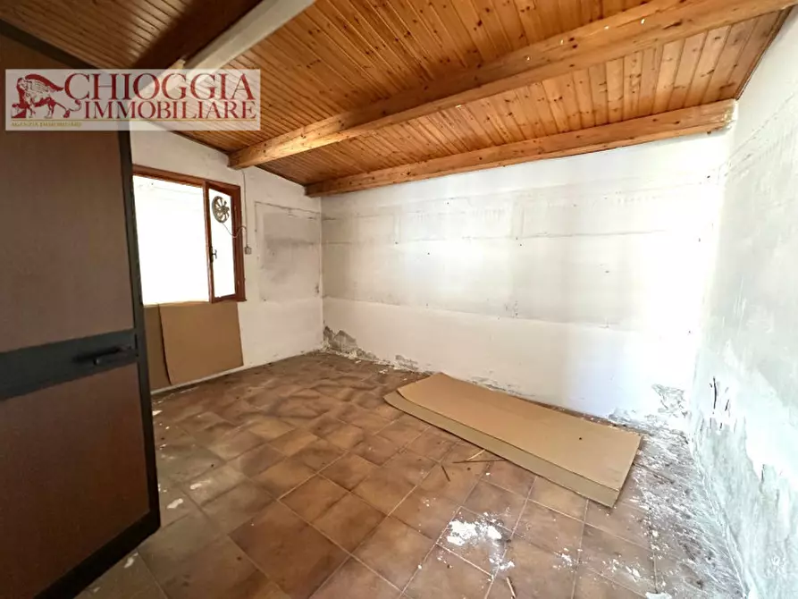 Immagine 11 di Magazzino in vendita  in Via Papa Giovanni XXIII a Chioggia