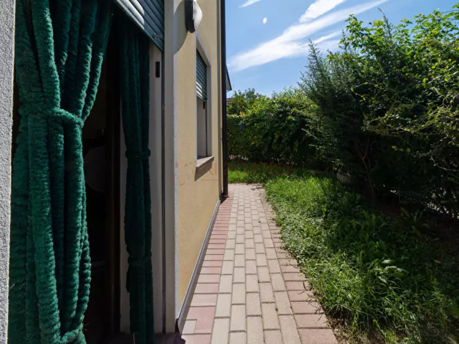 Immagine 19 di Appartamento in vendita  in Via Rossini a Brugine