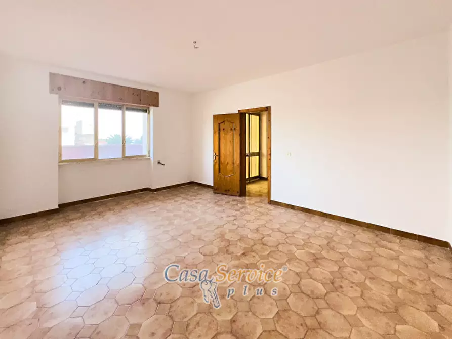 Immagine 5 di Villa in vendita  in Via Madrid a Casarano