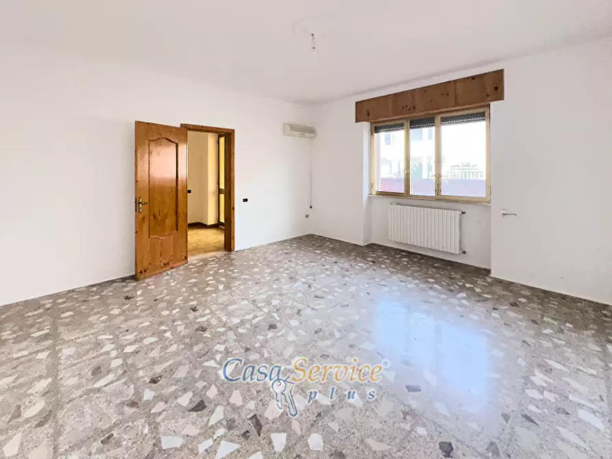 Immagine 8 di Villa in vendita  in Via Madrid a Casarano