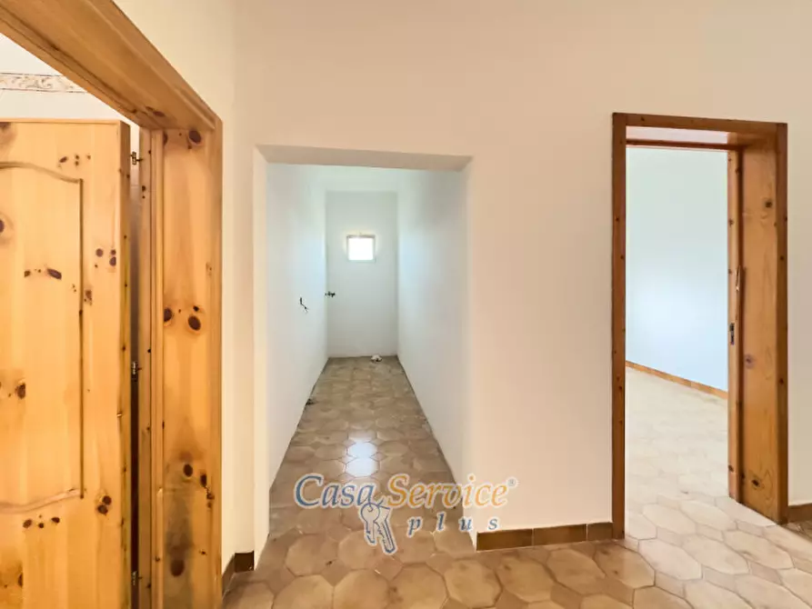 Immagine 14 di Villa in vendita  in Via Madrid a Casarano