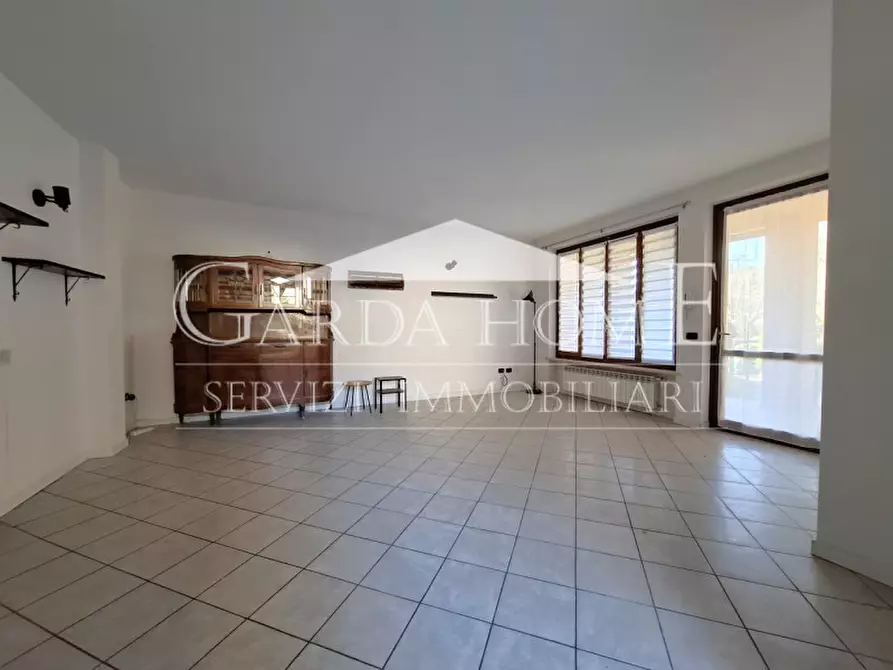 Immagine 5 di Appartamento in vendita  in Via Brescia a Soiano Del Lago