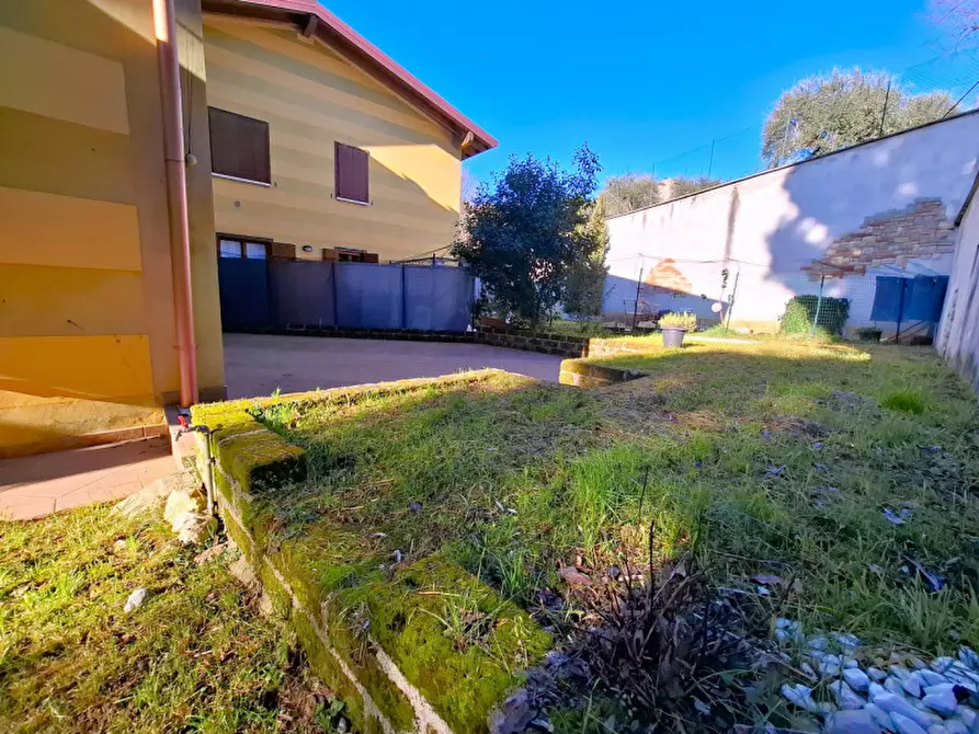 Immagine 13 di Appartamento in vendita  in Via Brescia a Soiano Del Lago