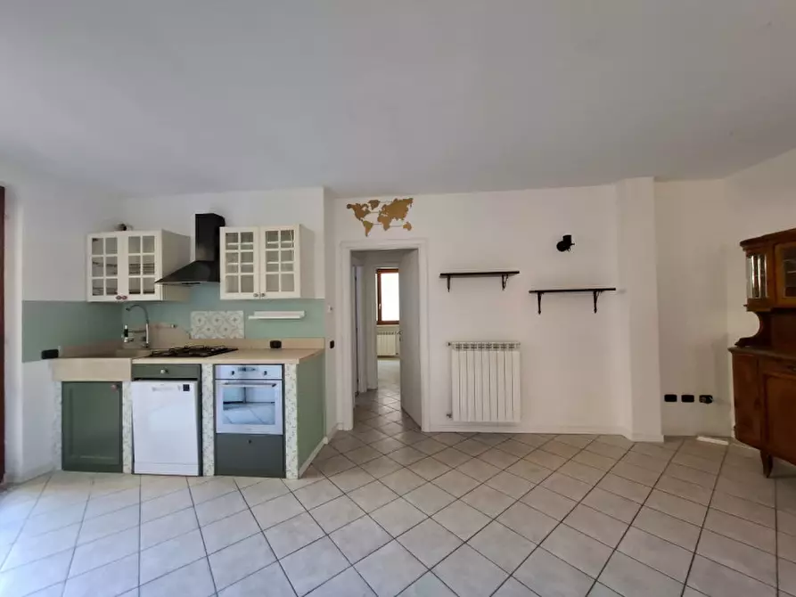 Immagine 17 di Appartamento in vendita  in Via Brescia a Soiano Del Lago