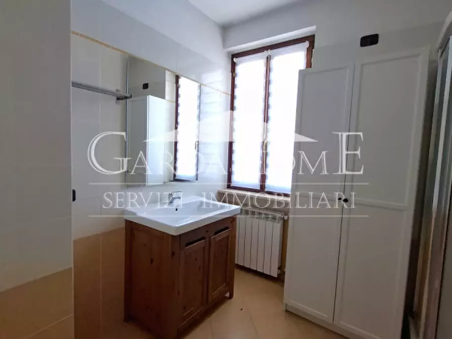 Immagine 20 di Appartamento in vendita  in Via Brescia a Soiano Del Lago