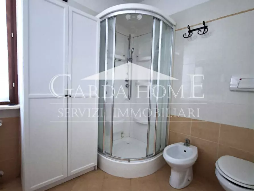 Immagine 22 di Appartamento in vendita  in Via Brescia a Soiano Del Lago