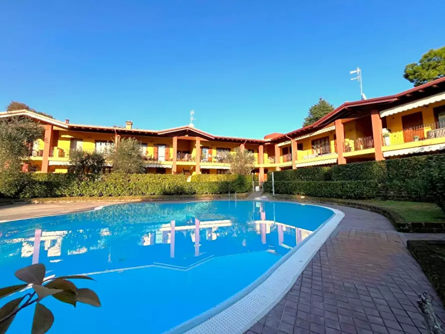 Immagine 25 di Appartamento in vendita  in Via Brescia a Soiano Del Lago