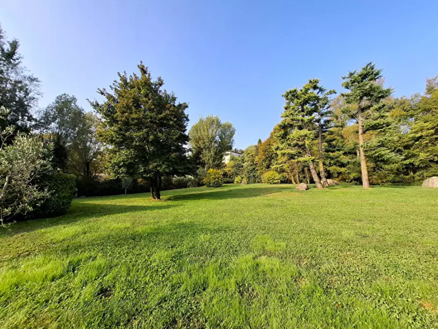 Immagine 30 di Appartamento in vendita  in Via Brescia a Soiano Del Lago