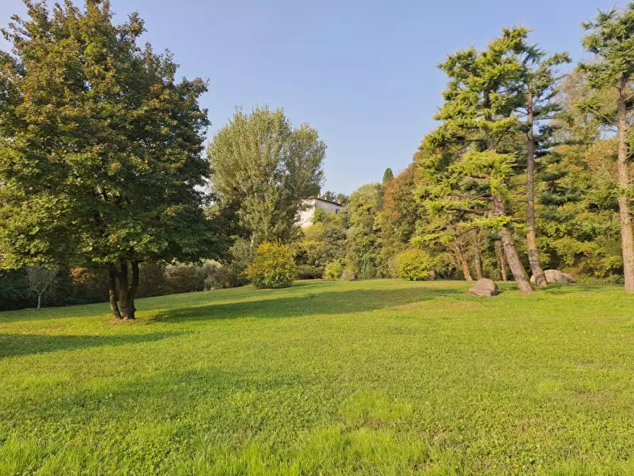 Immagine 33 di Appartamento in vendita  in Via Brescia a Soiano Del Lago