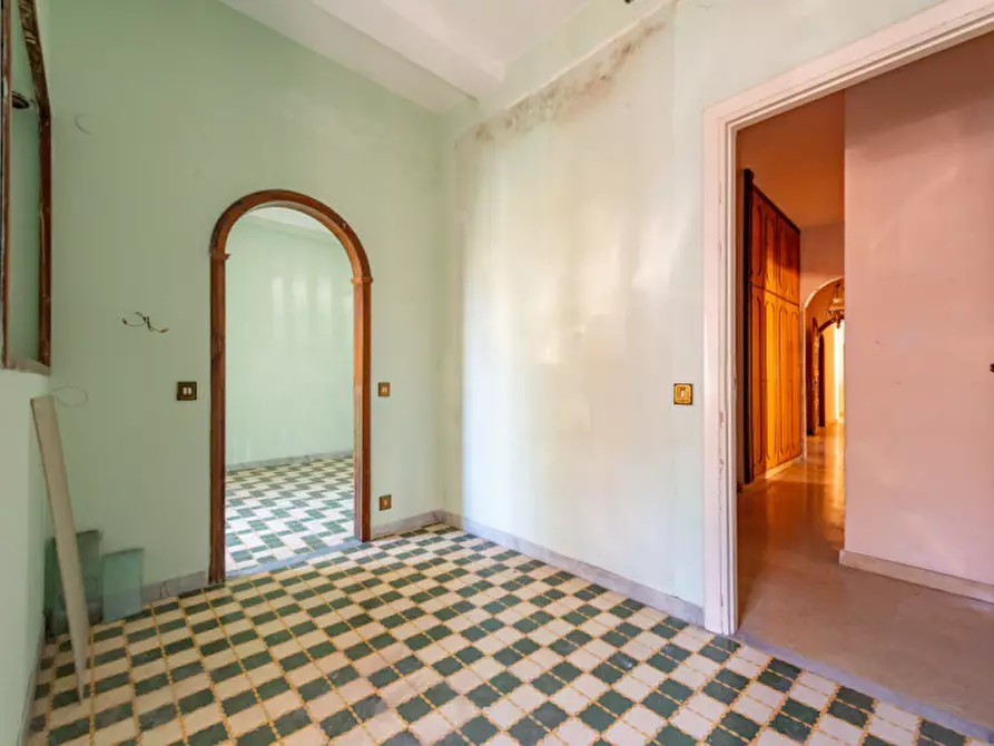 Immagine 19 di Appartamento in vendita  a Roma